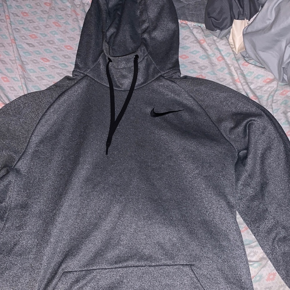 nike hoodie